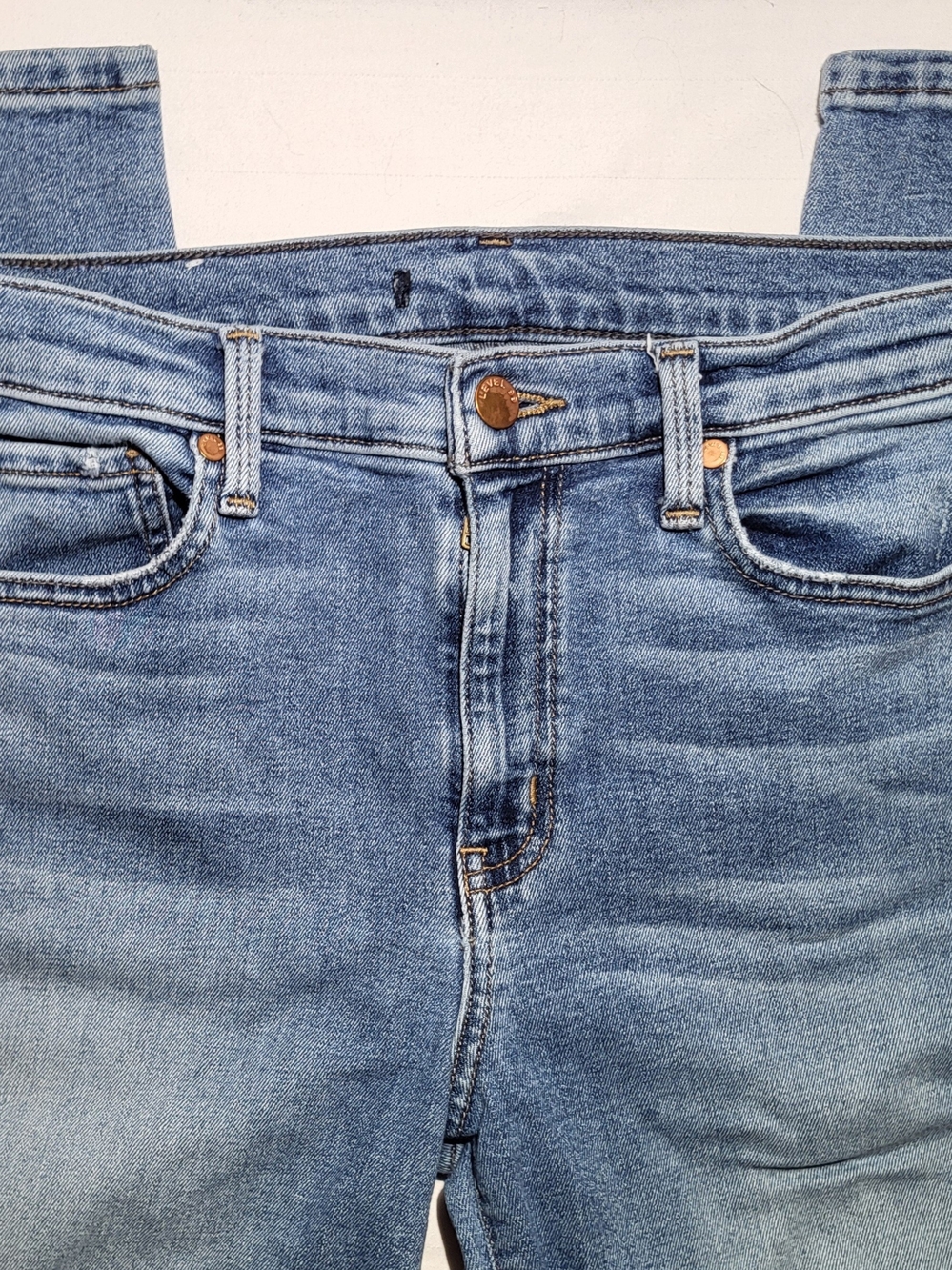 Level 99 Light Blue Cropped Ankle Jeans